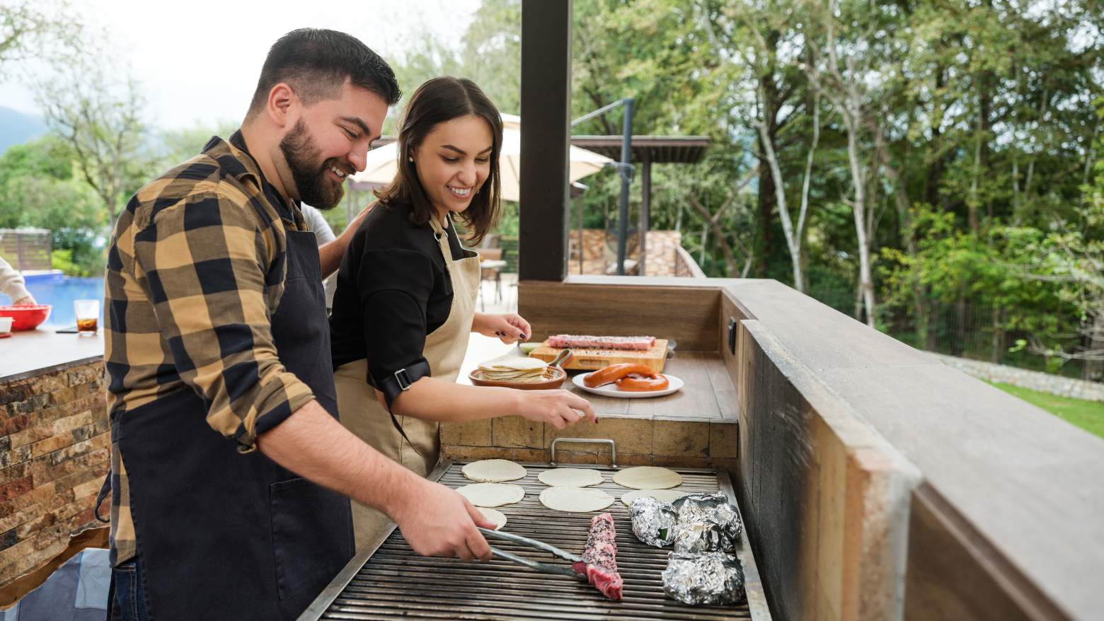 What is an Outdoor Kitchen? Should We Have One in Vancouver Weather? outdoor kitchen