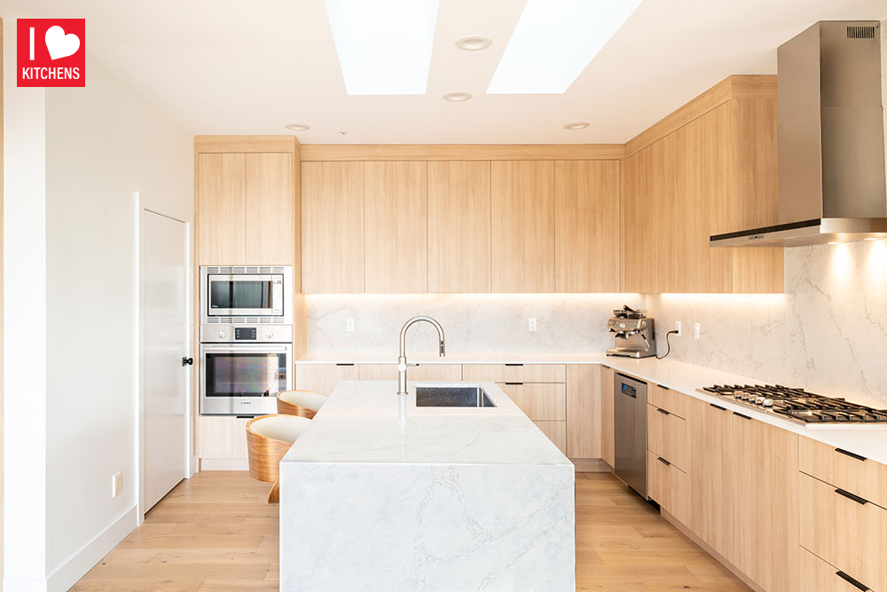 Custom Kitchen Cabinets